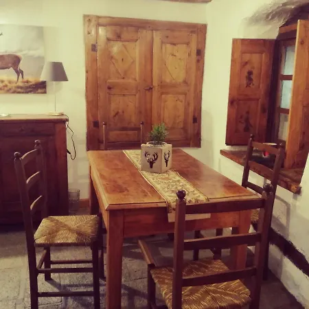 La Casetta Di Lele E Schina Holiday home Arvier